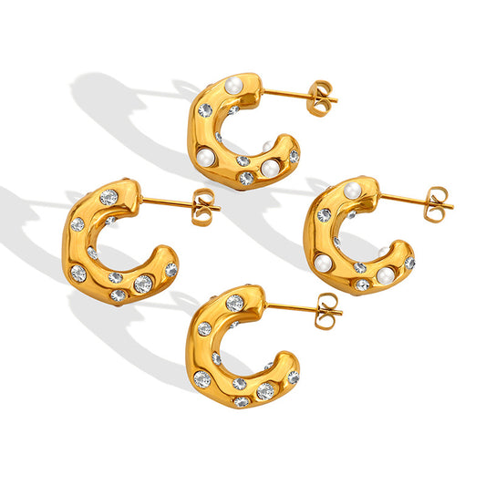 Trendy Retro Style C-Shaped Earrings with Pearl and Zircon Detail