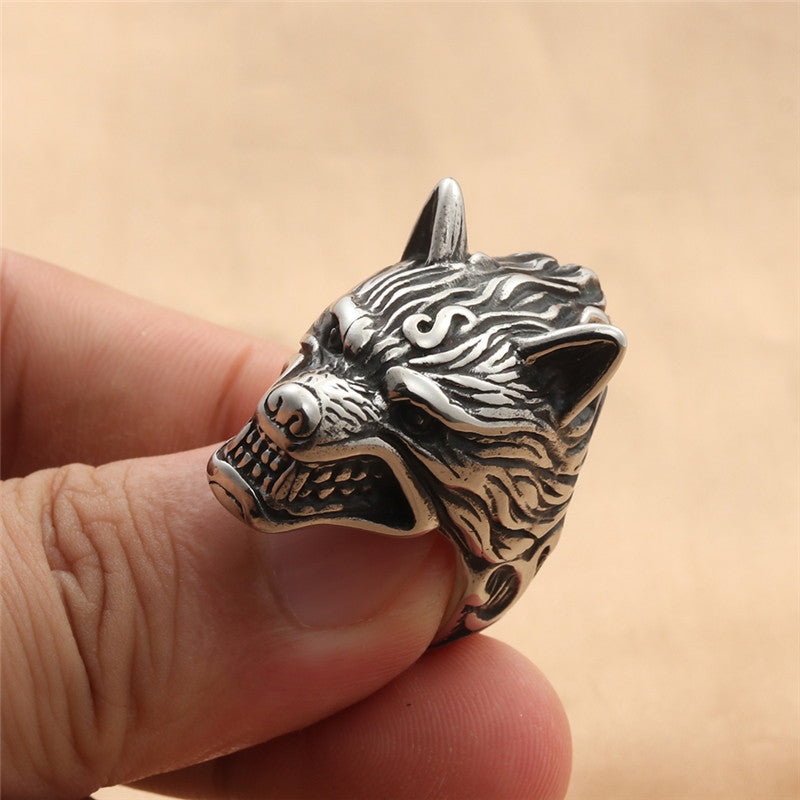 Titanium Steel Wolf Ring for Men - Retro Trendy Animal Jewelry Accessory