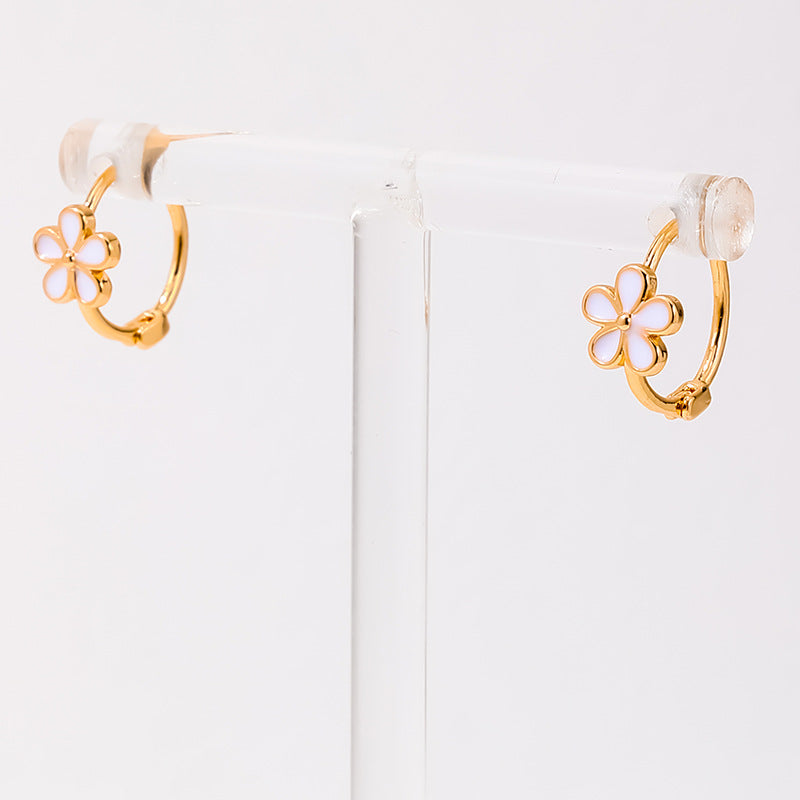 Sweet Daisy Delight Earrings - Vienna Verve Collection