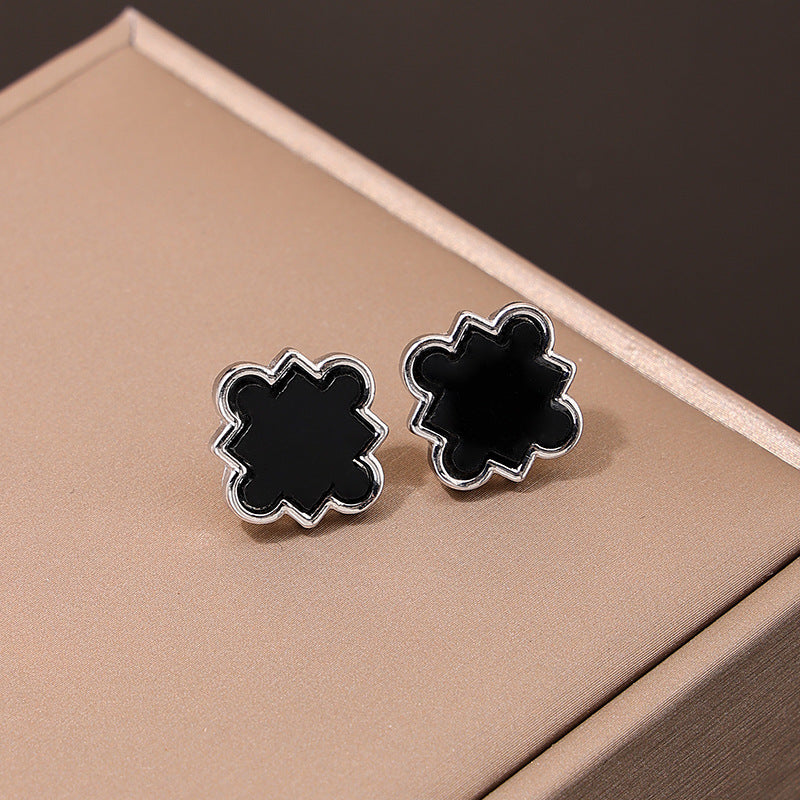 Geometric Black Round Men's Earrings - Vienna Verve Collection