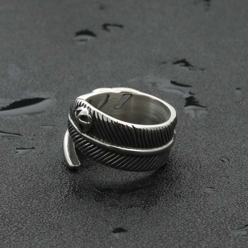 Titanium Steel Retro Feather Ring for Men - Unique Punk Wing Design