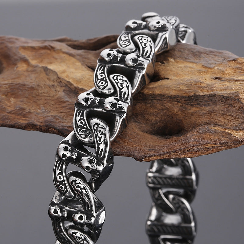 Retro Skull Cuban Chain Bracelet for Men - Hipster Style in Titanium Steel with Spring Buckle