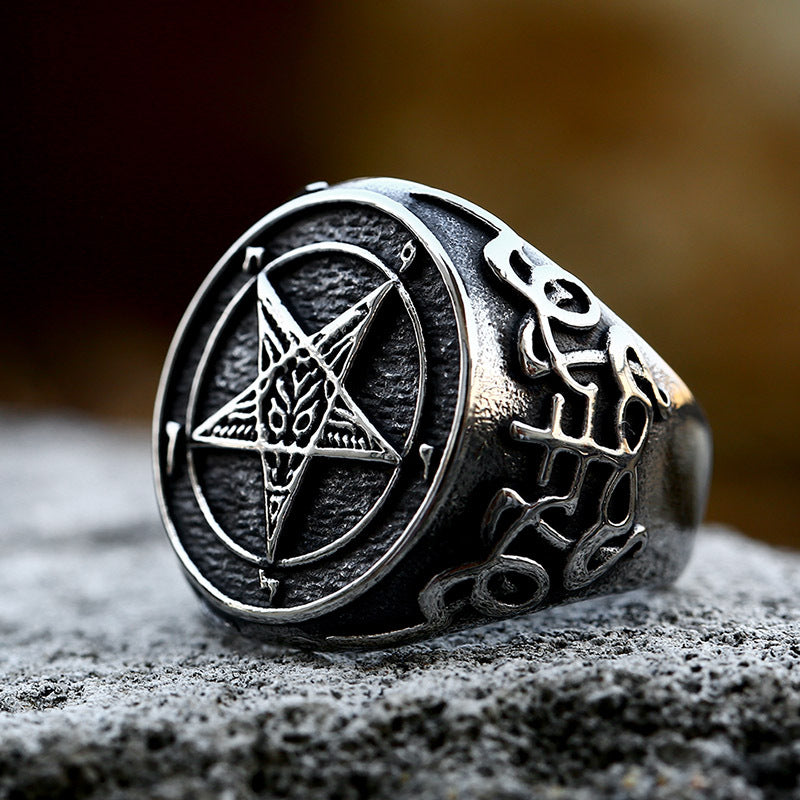 Men's Retro Devil Pentagram Titanium Steel Ring - Unique Satanic Design