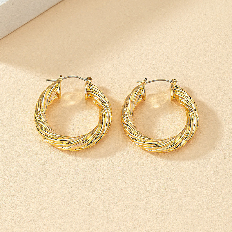 Metallic Twist Wound Earrings with a Touch of European Flair and Versatile Style