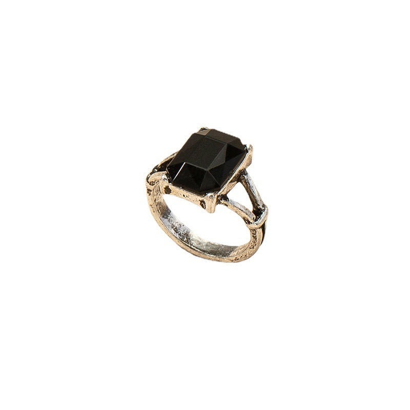 Gemstone Retro Ring - Vienna Verve Collection