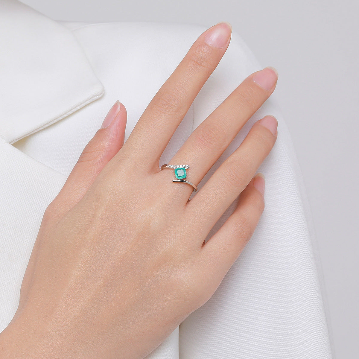 Elegant Sterling Silver Ring with Imitation Paraiba Tourmaline - Fashionable Ins Style Index Finger Ring for Women