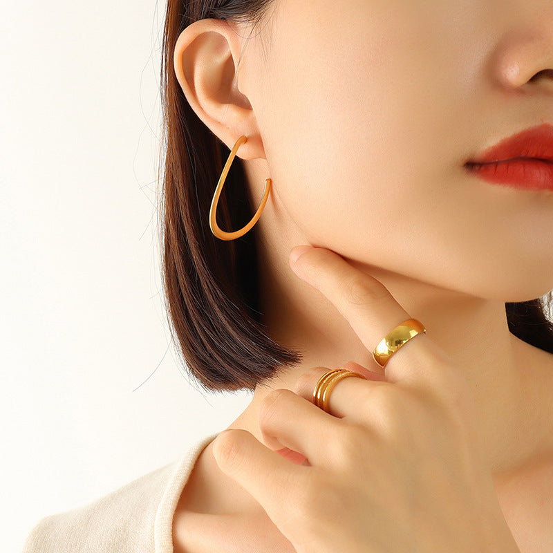 Vintage Gold Plated C-shaped Earrings with Exaggerated Circle Design - Wholesale Jewelry