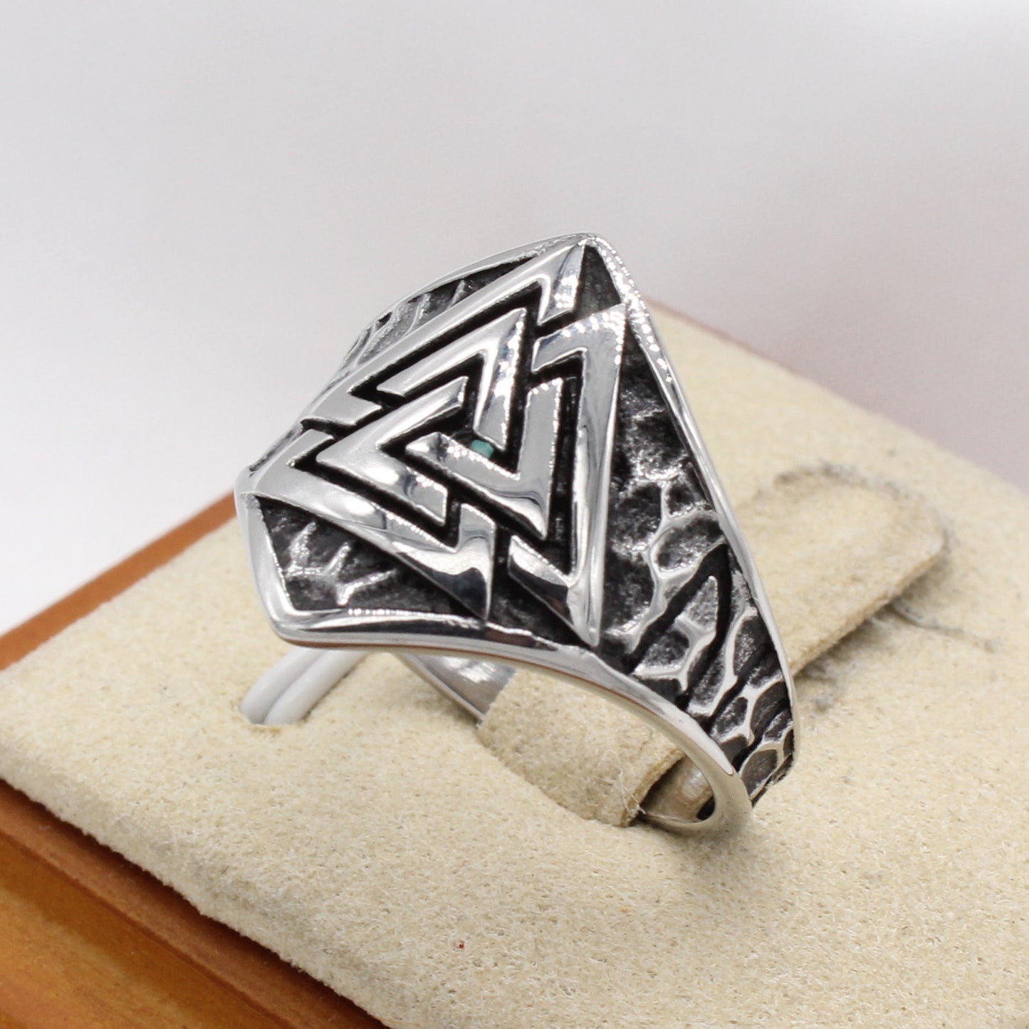 Personalized Retro Viking Titanium Steel Ring for Men - Wholesale European and American Jewelry