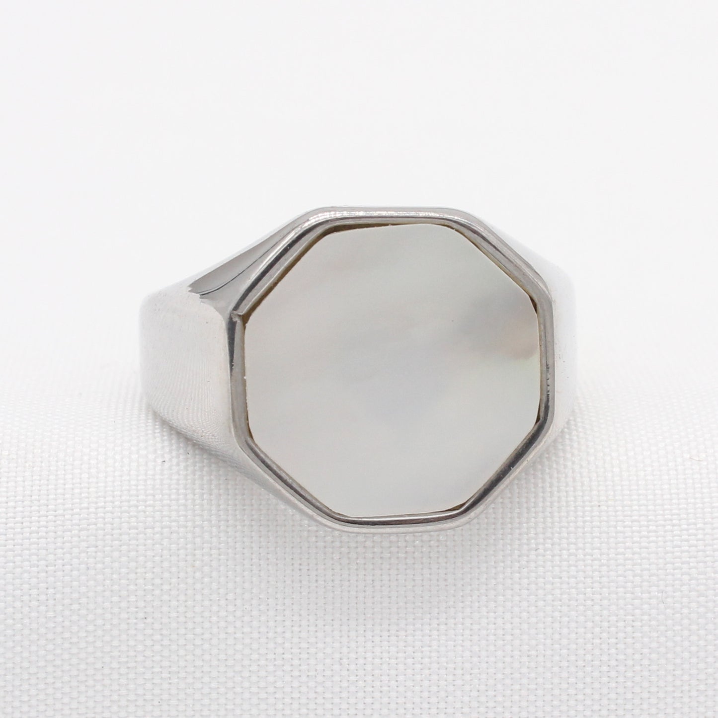 Men's Simple Hexagonal Shell Titanium Steel Ring - European and American Fashion Wholesale Jewelry