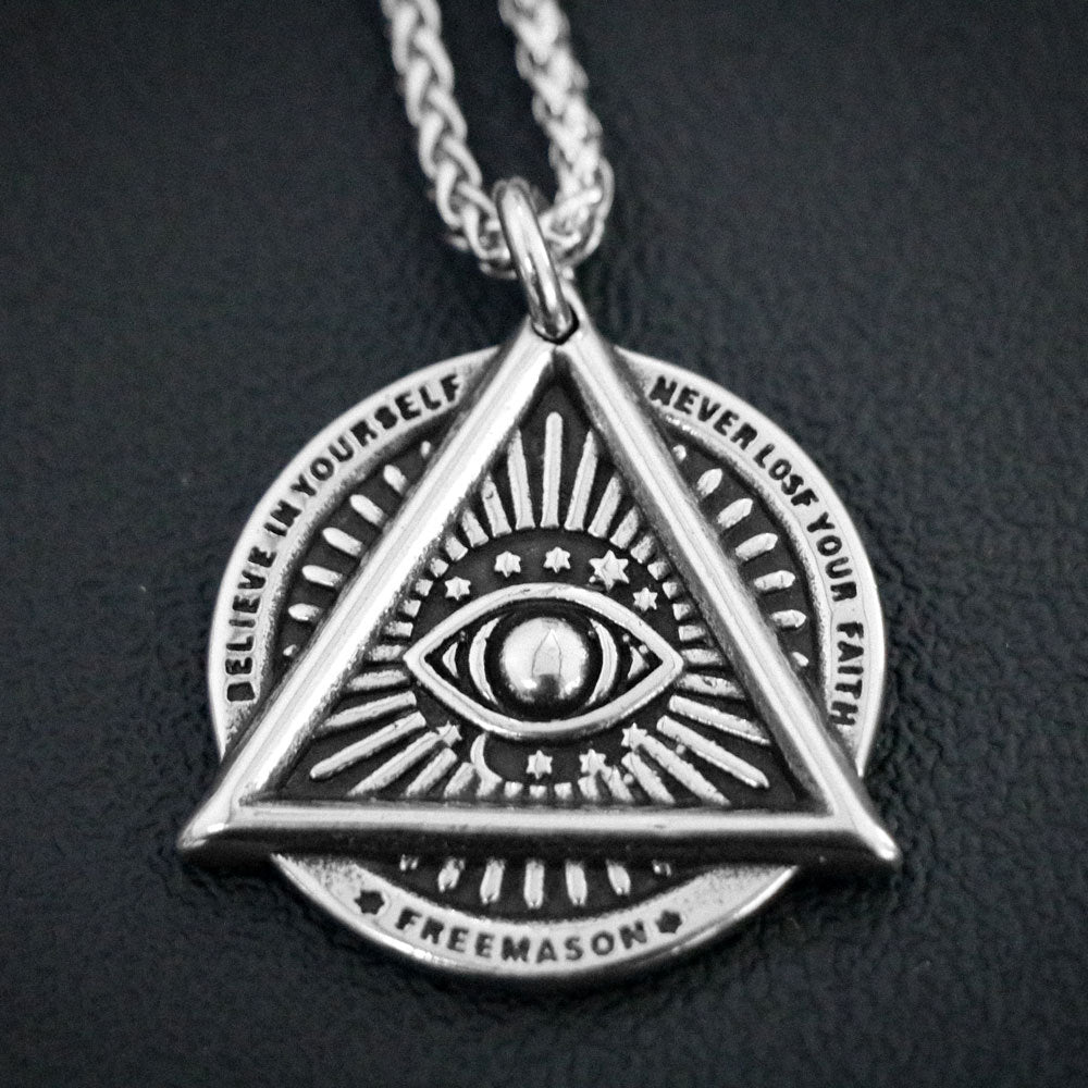 Vintage-Inspired Titanium Steel Devil's Eye Pendant Necklace for Men - Stylish European and American Aesthetic