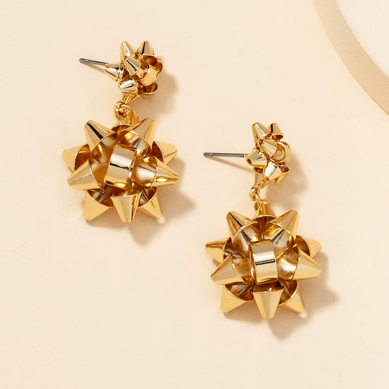 Exaggerated Metal Flower Chain Earrings - Vienna Verve Collection