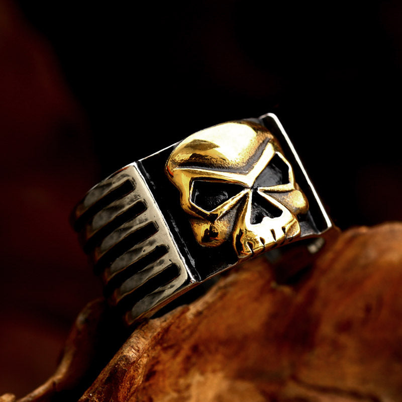 Punk-Inspired Titanium Steel Skull Ring for Men - Retro Ghost Head Design