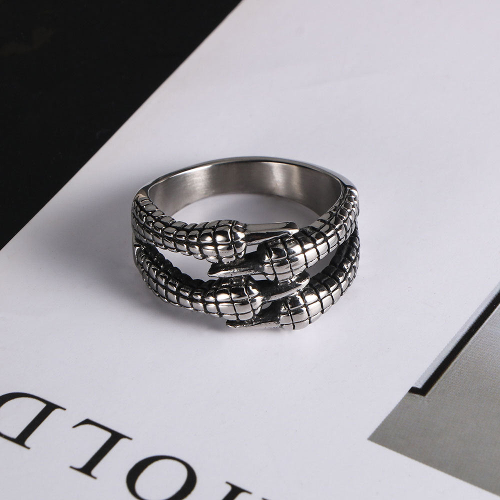 Titanium Steel Retro Dragon Claw Ring for Men - European and American Style