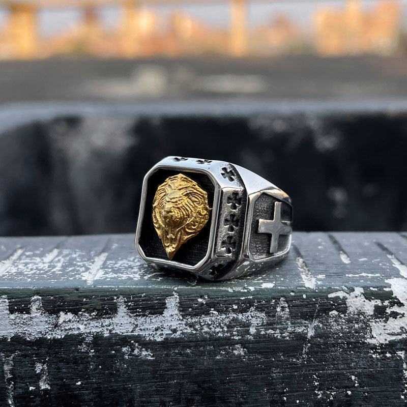 Gold-Plated Titanium Steel Lion Head Ring for Men - Jewelry for the Bold and Confident