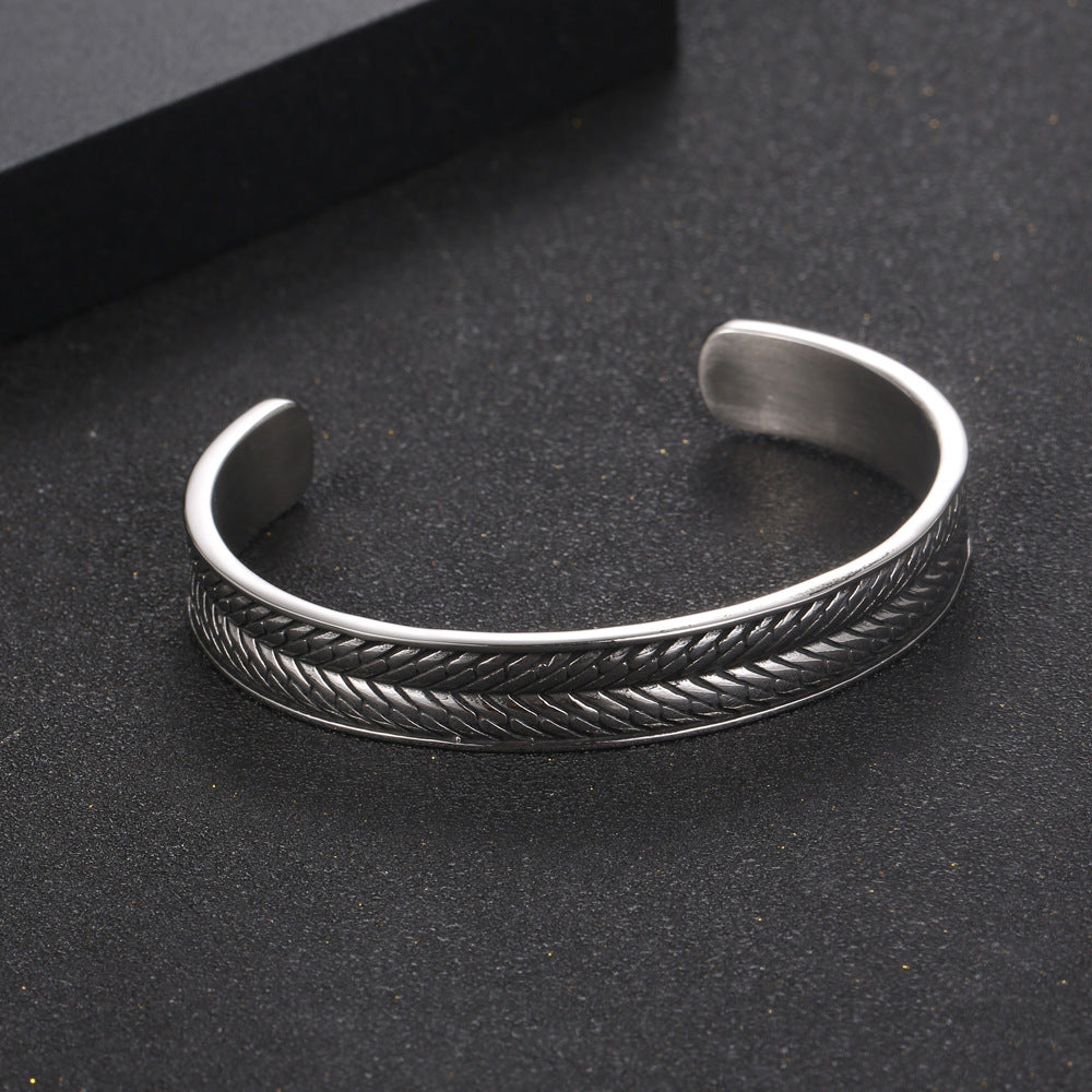 Customizable Vintage C-Shaped Wheat Ear Men's Bracelet - Korean-Inspired Titanium Steel Design