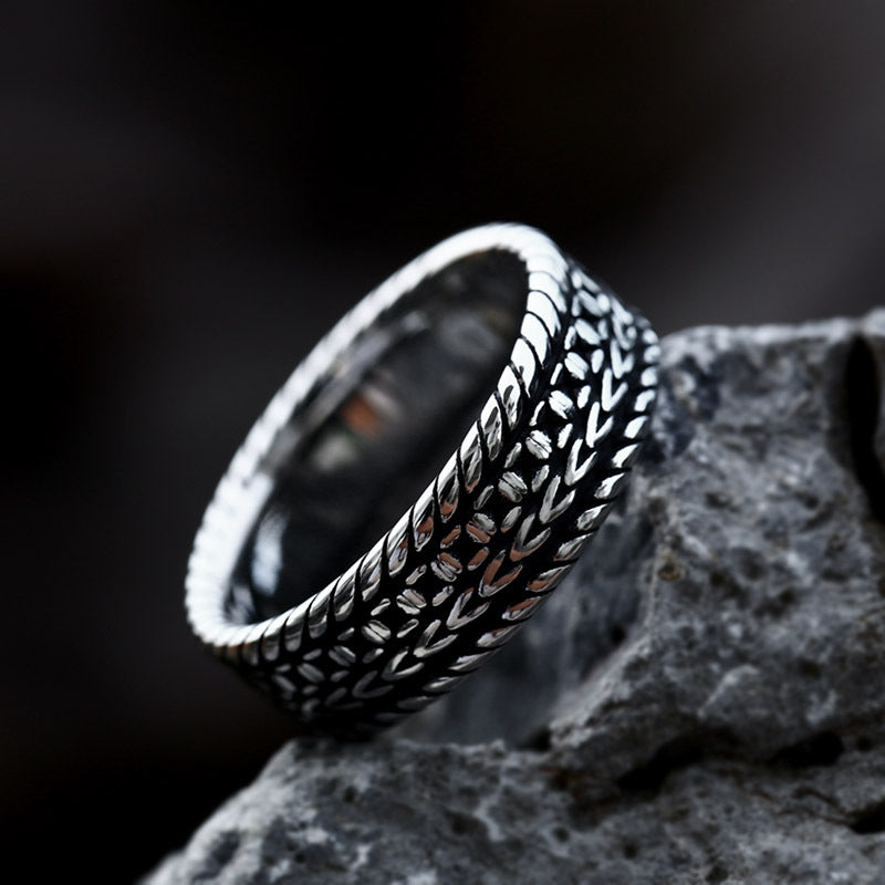 Korean Retro-Inspired Titanium Steel Men's Ring - Fashionable Stainless Steel Wholesale Options