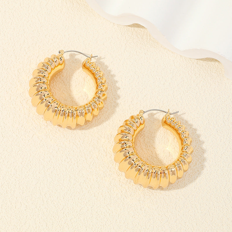 Retro Chic Metallic Thread Earrings for Women - Vienna Verve Collection