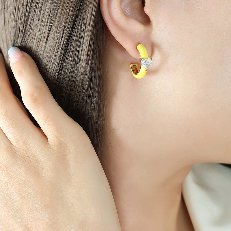 Yellow and White Drop Oil C-Shaped Earrings with Zircon Inlay