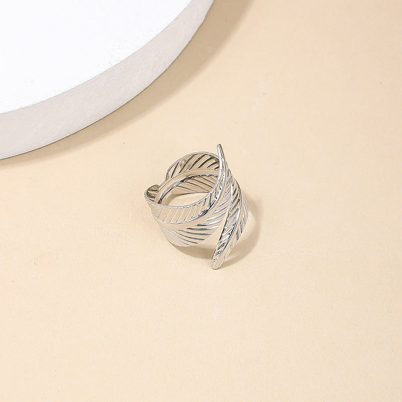 Vienna Verve Geometric Leaves Opening Metal Ring - Retro Fashion Statement Piece for Women