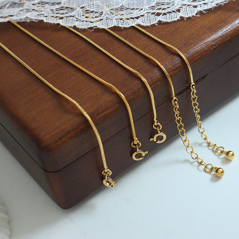 Golden Serpent Chain Bracelet with Customized Minimalist Design