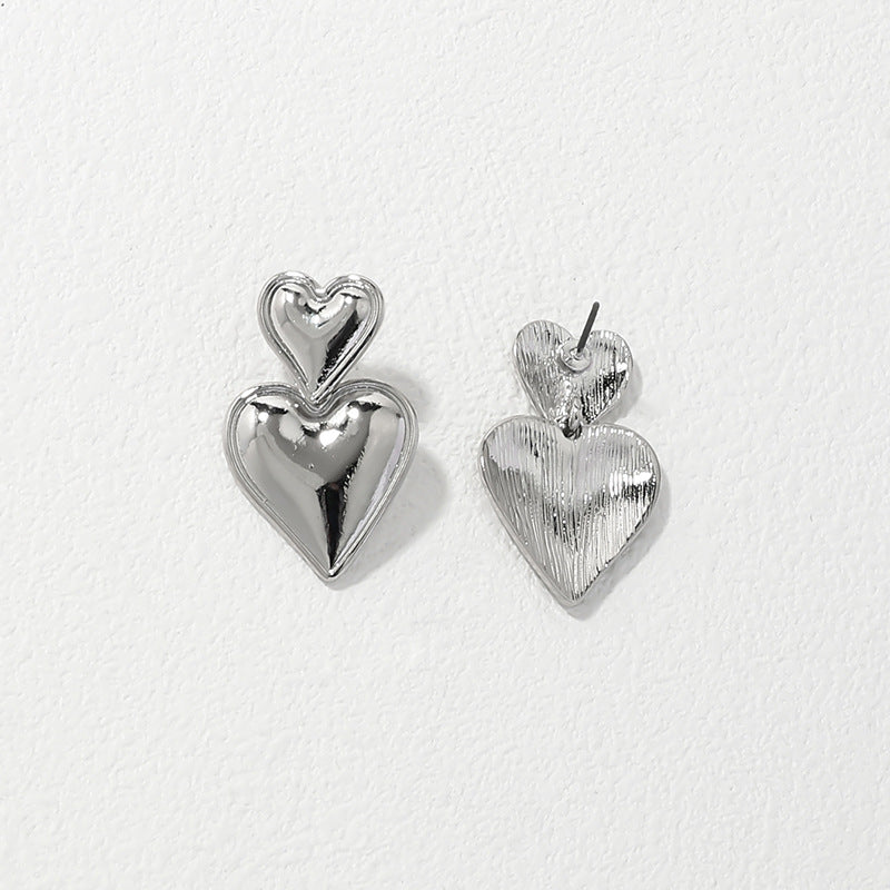 Chic Metal Love Earrings - Vienna Verve Collection