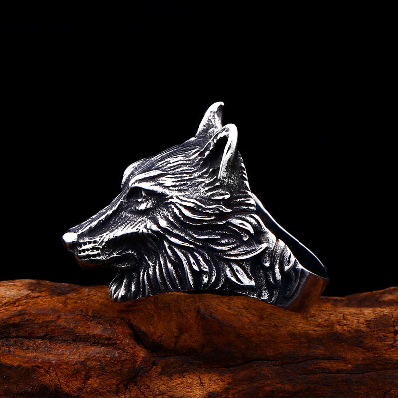 Retro Viking Wolf Head Titanium Steel Ring for Men - European & American Style, Available in Sizes 7-13