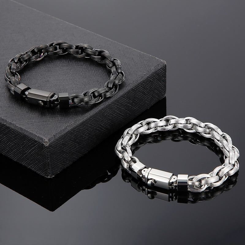 Men's Fashionable Trend Bracelet with Double Ring & O-Chain Design - Stylish Hand Jewelry for Modern Men