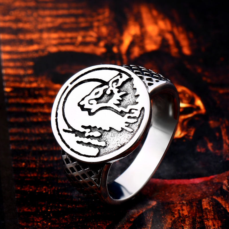 Stainless Steel Wolf Head Ring for Men - Retro Titanium Steel Design, Wholesale European and American Trade