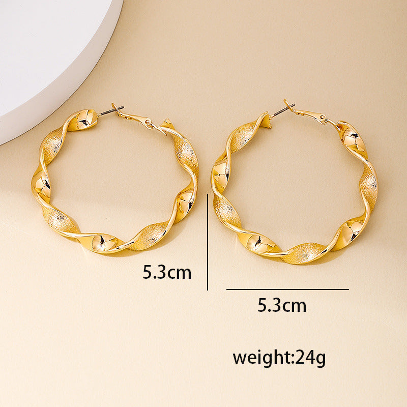 Exaggerated Twist Metal Ring Earrings - Vienna Verve Collection