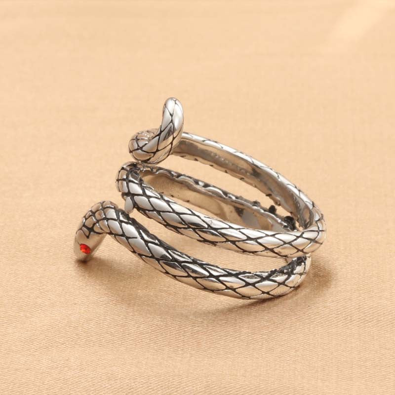 Titanium Steel Retro Snake Ring for Men - Stylish Animal Design Jewelry