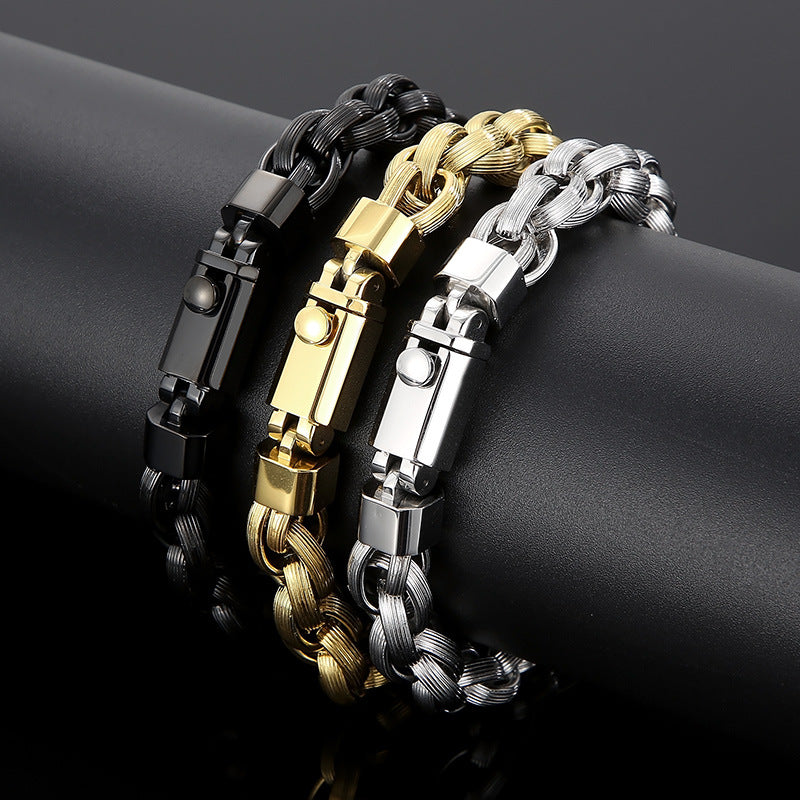 Men's Fashionable Trend Bracelet with Double Ring & O-Chain Design - Stylish Hand Jewelry for Modern Men