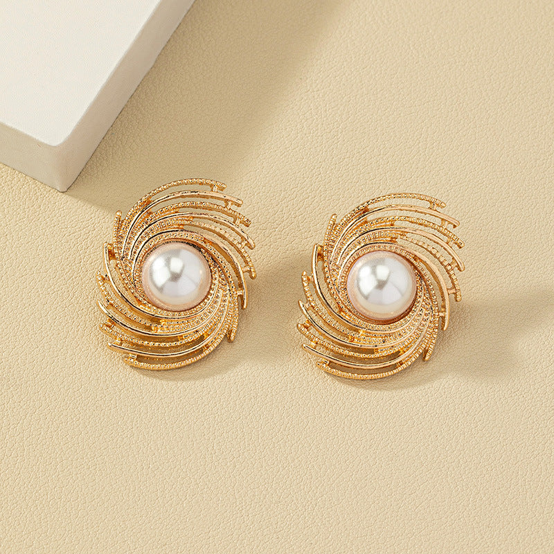 Luxurious Vienna Verve Metal Pearl Earrings - Wholesale Personality Statement Piece