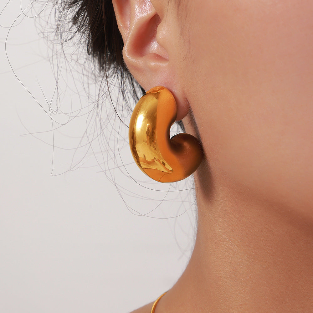 Elegant Geometric Gold-Plated C-Type Earrings for Everyday Glam