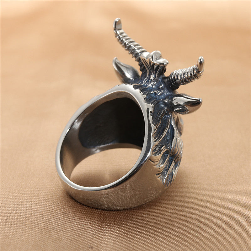 Men's Retro Titanium Steel Ram Ring - Unique Goat Design Jewelry