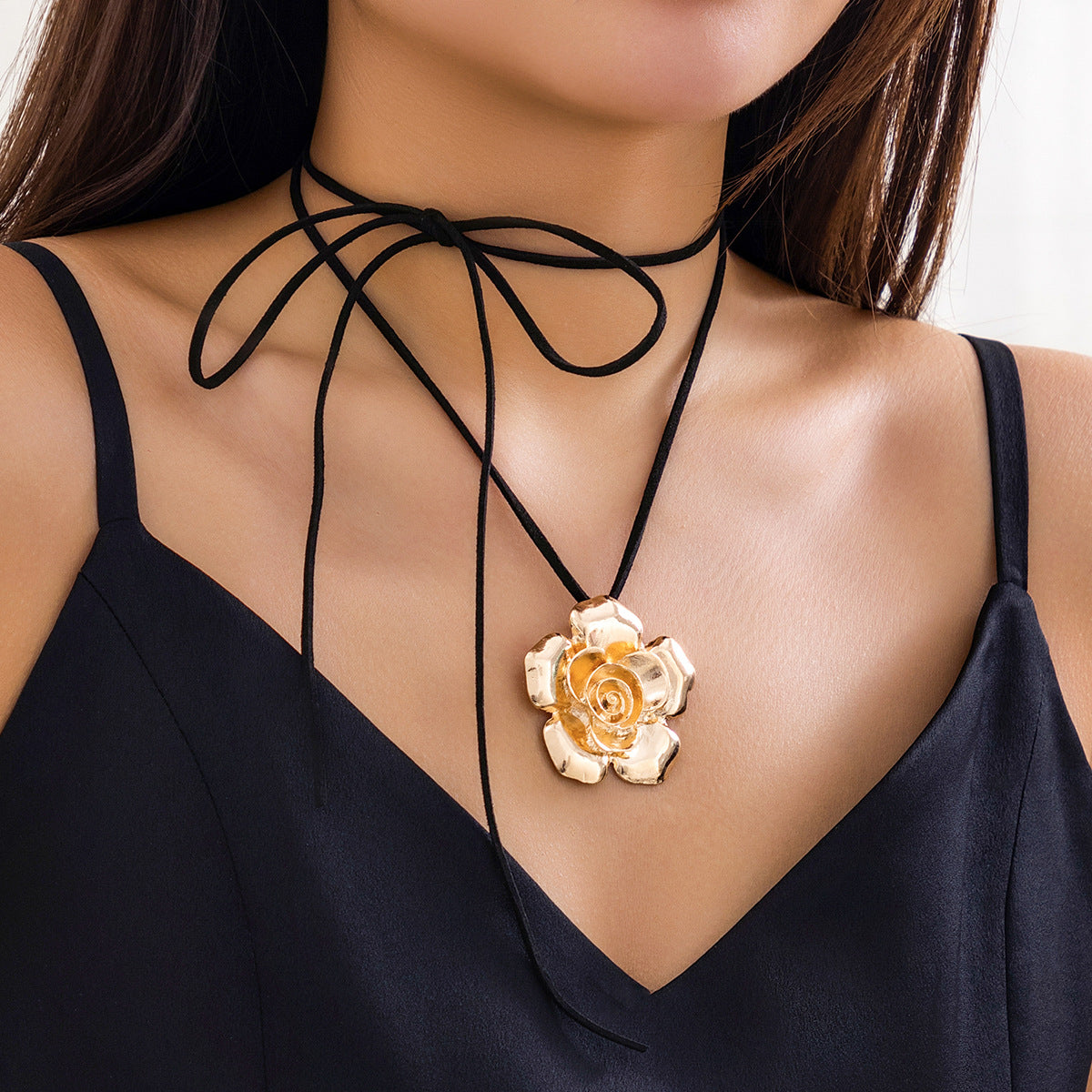 Cross-border Velvet Flower Choker Necklace for Women