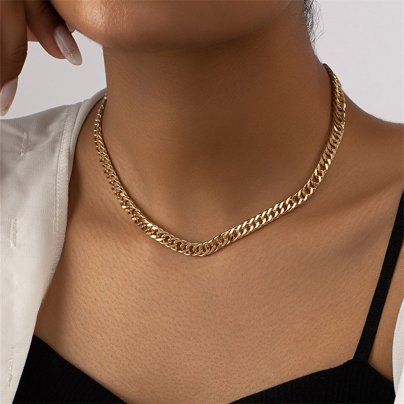 Futuristic Collarbone Chain with Geometric Design