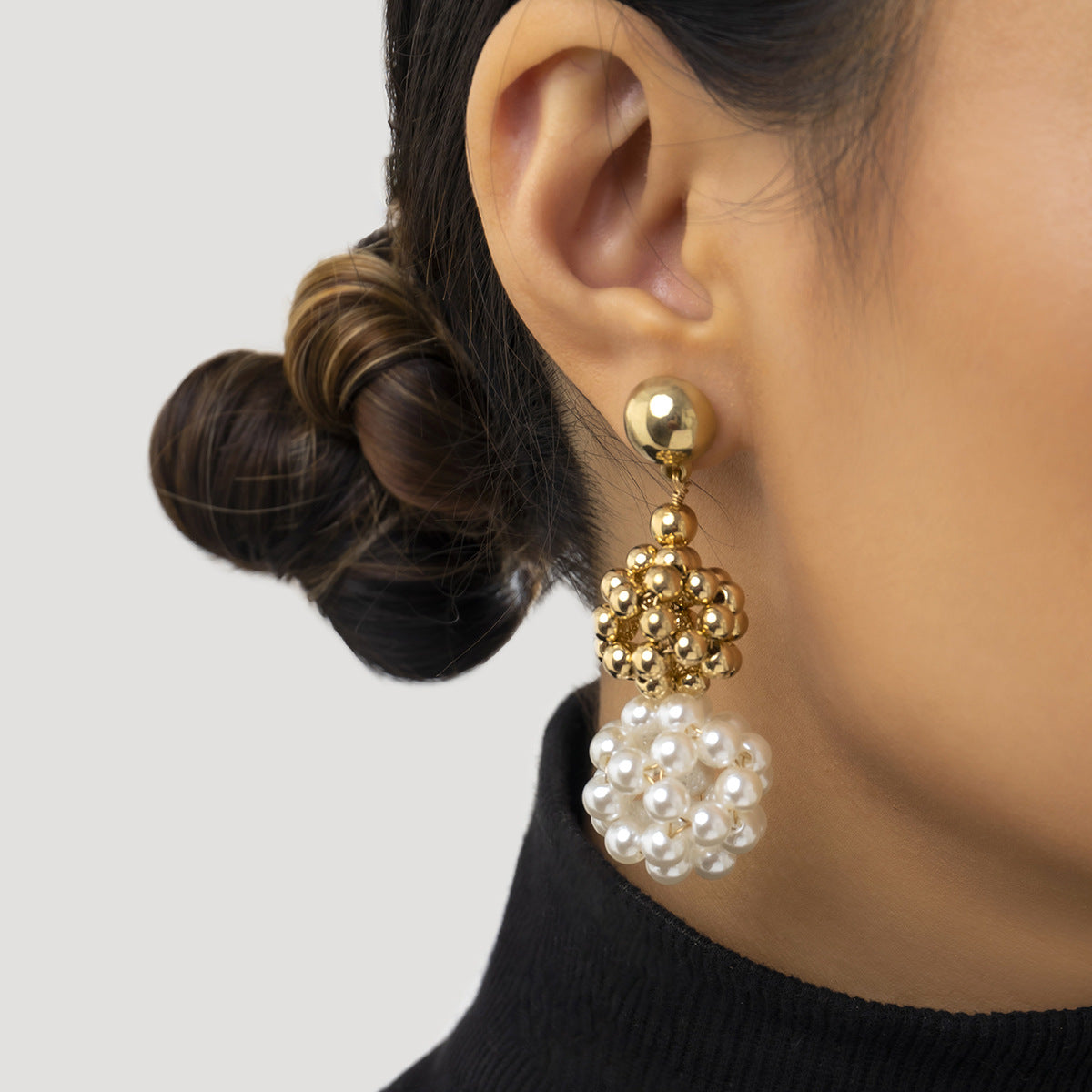 European and American Handmade Pearl Tassel Earrings - Vienna Verve Collection