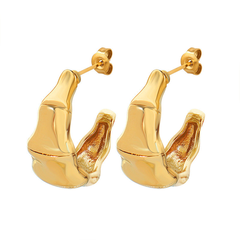 Chic Brass Slub Earrings - Stylish C-Shaped Hong Kong Style Statement Piece