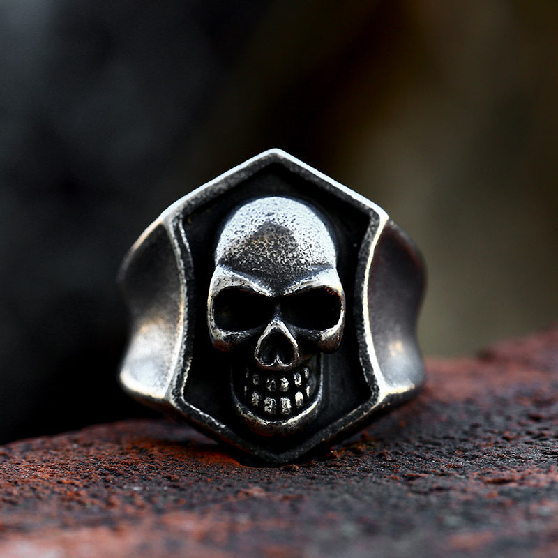 Bold Stainless Steel Skull Ring for Men - Retro Titanium Steel Hand Jewelry from Europe and America