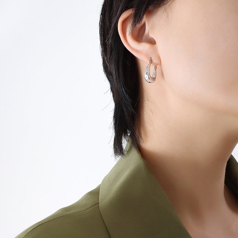 U-Shaped Niche Earrings with Personalized Ear Buckles