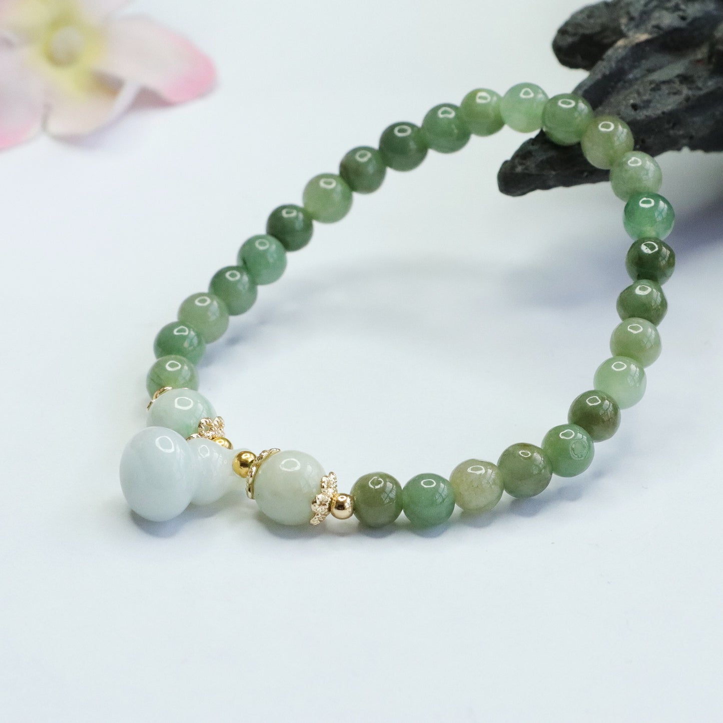 Green Jade Gourd Bracelet with Sterling Silver Needle