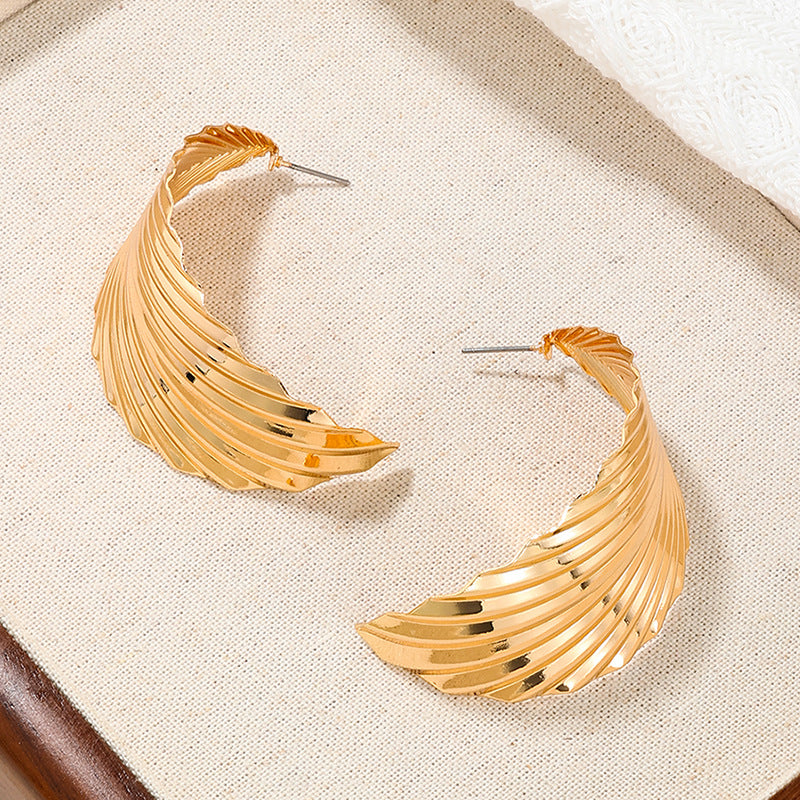 Metal Leaf Women's Earrings - Exquisite Vienna Verve Collection