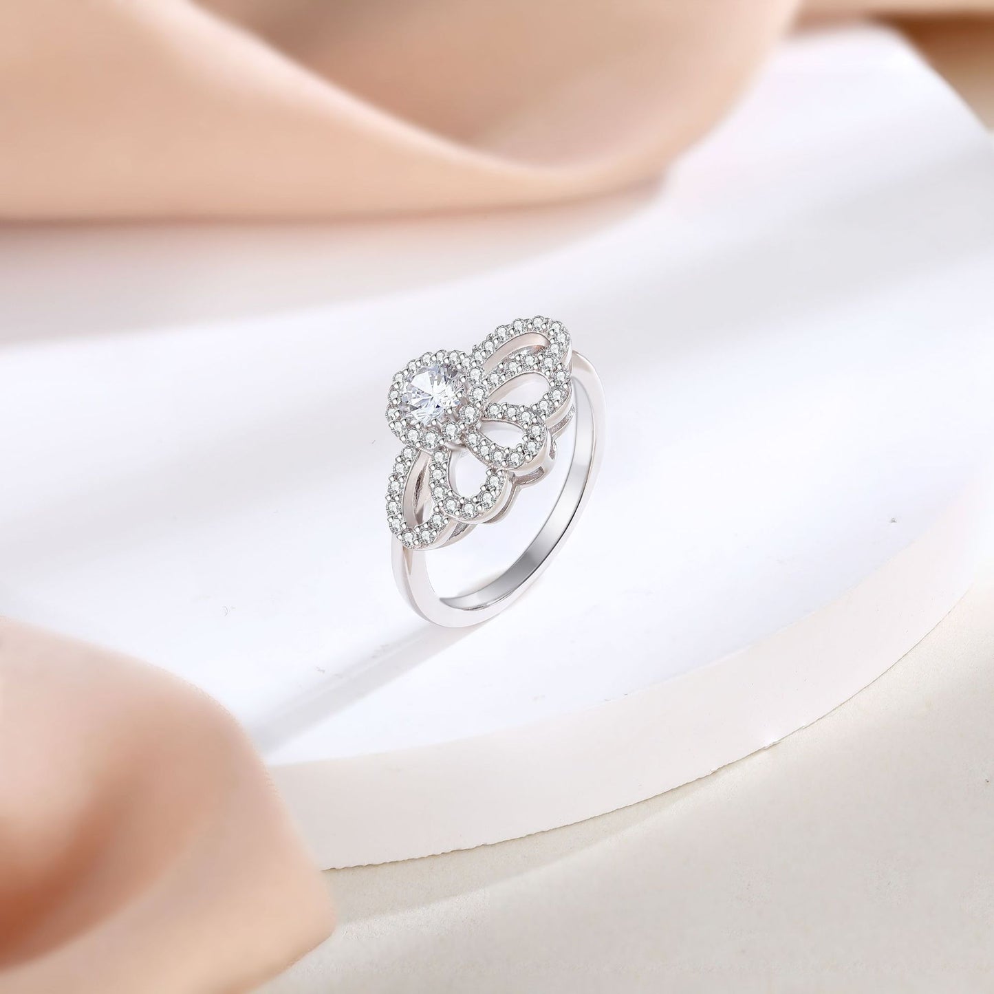 Hollow Fan Design Round Zircon Sterling Silver Ring