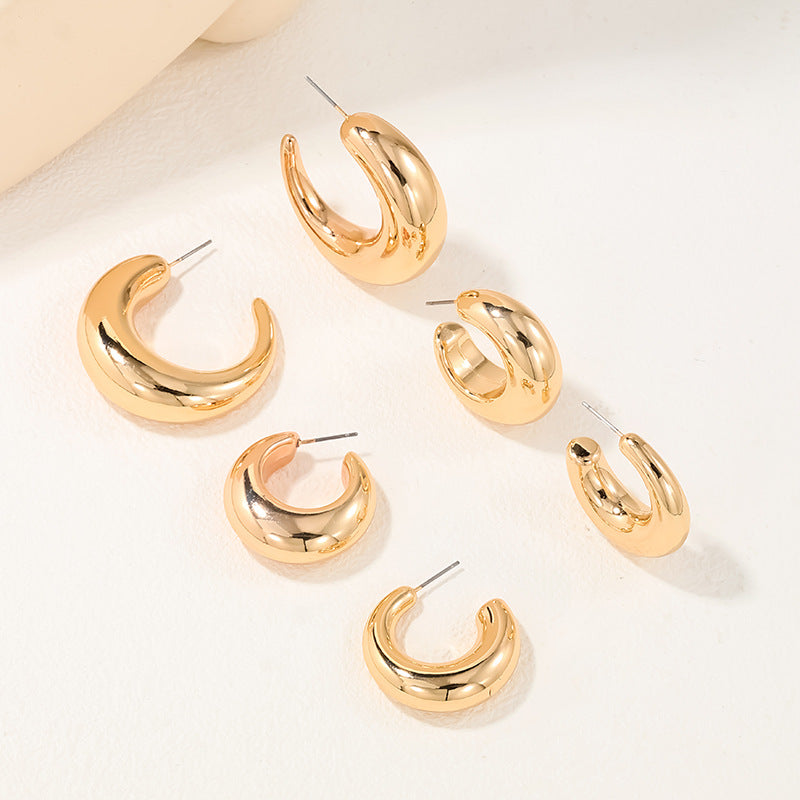 Wholesale Women's Earring Set with Modern C-Shaped Design