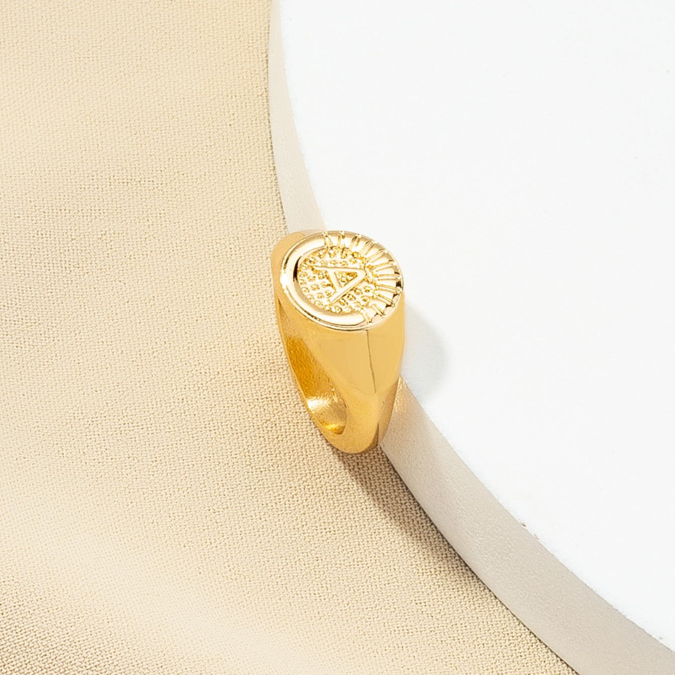 European and American Jewelry Collection: Trendy Alloy Letter A Ring for Instagram-Worthy Style