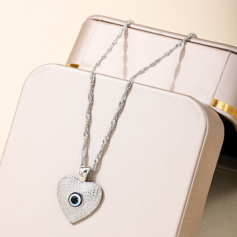 Vintage Love Devil's Eye Women's Metal Pendant Necklace - Elegant Vienna Verve Collection