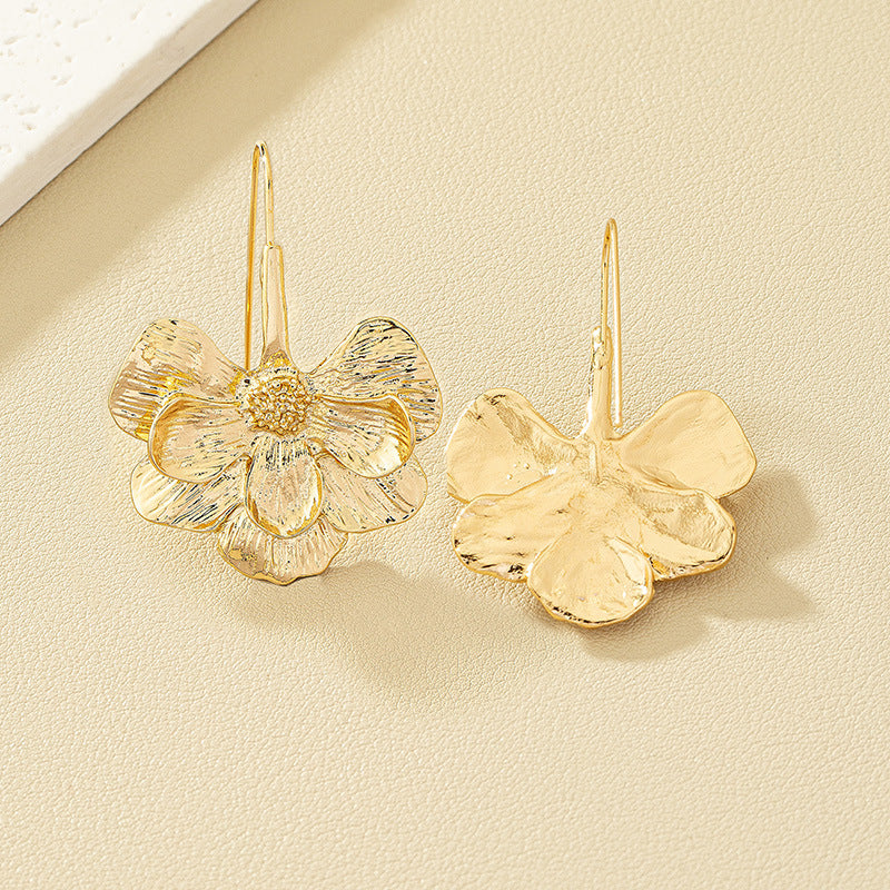 Elegant Floral Textured Stud Earrings - Vienna Verve Collection