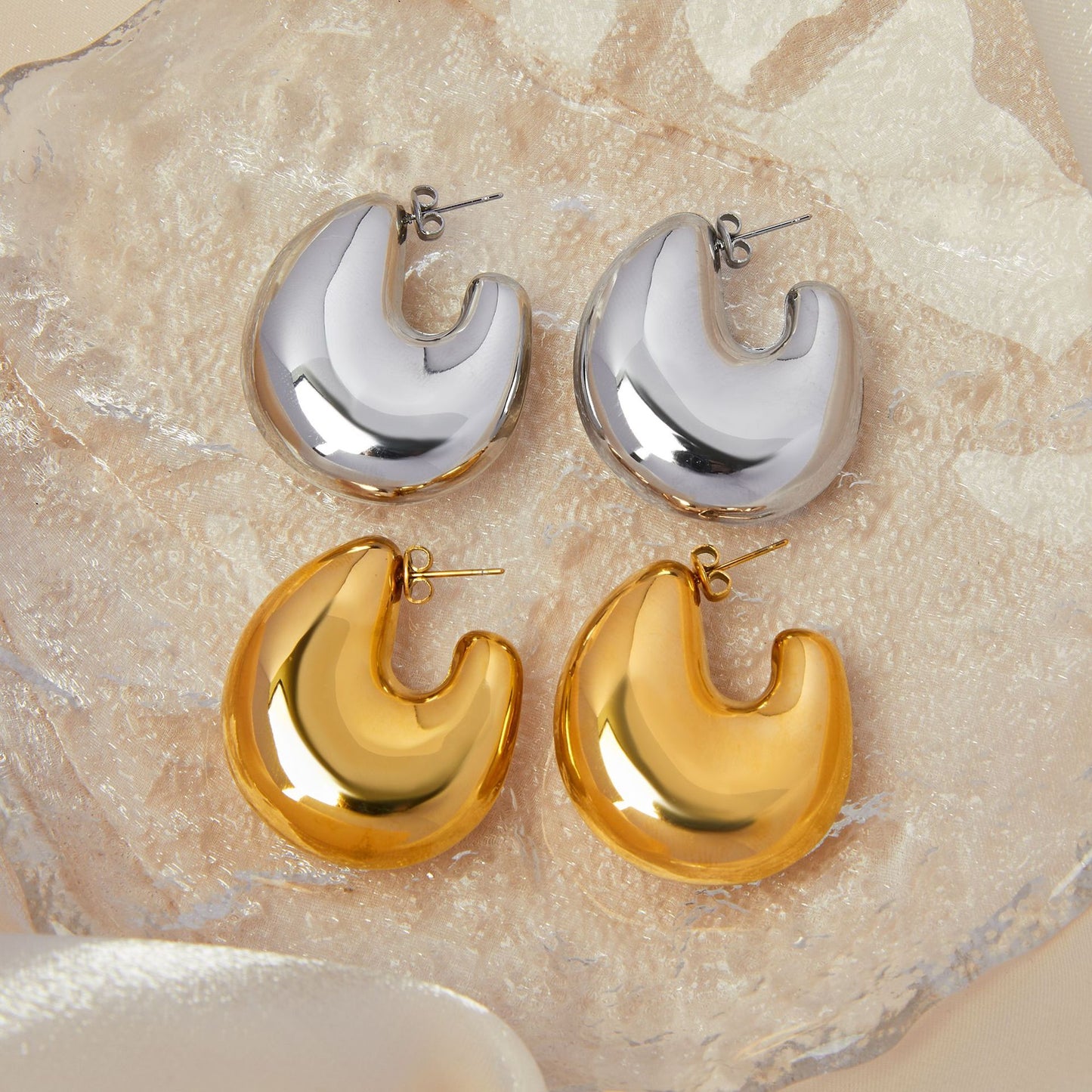 Golden Geometric Hollow U-Shaped Earrings