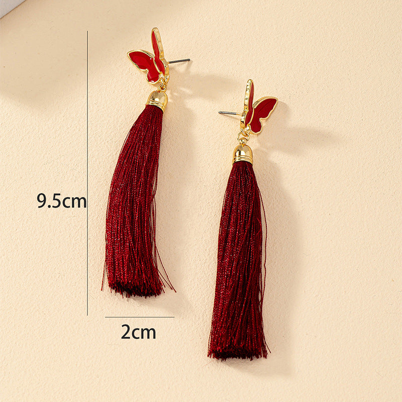 Glamorous Vienna Verve Metal Tassel Earrings with Exquisite Design and Luxurious Appeal