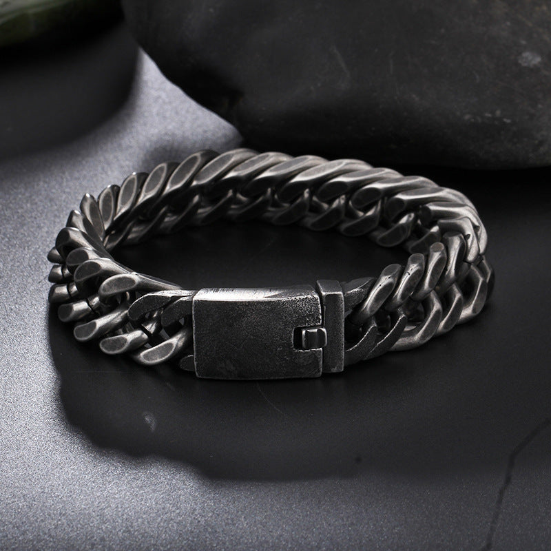 Men's Retro Black Chain Bracelet - Fashionable Rhombus Titanium Steel Jewelry for a Dominant Style